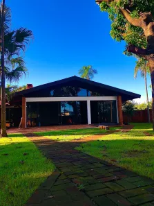 Casa com 8 Quartos à venda, 800m² no Boa Vista, Londrina