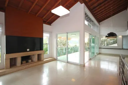 Casa com 4 Quartos para alugar, 380m² no Vila Alpina, Nova Lima