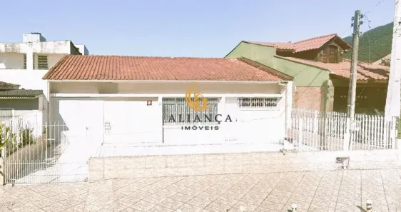 Casa com 2 Quartos à venda, 178m² no Praia de Fora, Palhoça
