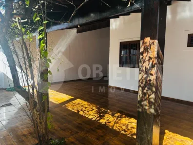 Casa com 3 Quartos à venda, 130m² no Custódio Pereira, Uberlândia