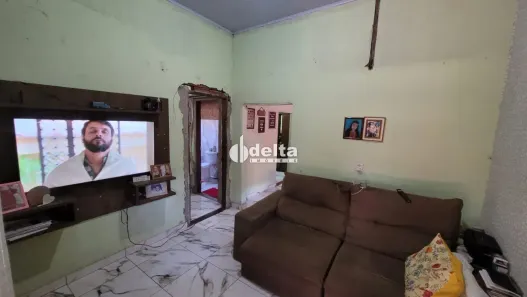 Casa com 3 Quartos à venda, 130m² no Guarani, Uberlândia
