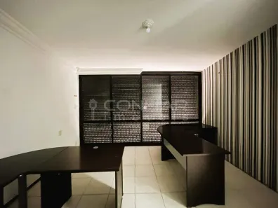 com 1 Quarto para alugar, 24m² no Boa Vista, Joinville