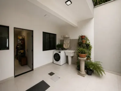 Casa com 2 Quartos à venda, 78m² no Vila Nova, Joinville