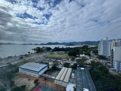 Apartamento com 3 Quartos para alugar, 168m² no Agronômica, Florianópolis