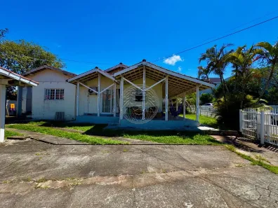 Casa com 3 Quartos à venda, 192m² no Campeche, Florianópolis
