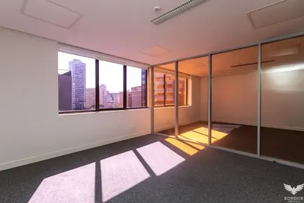Sala Comercial à venda, 164m² no Centro, Curitiba