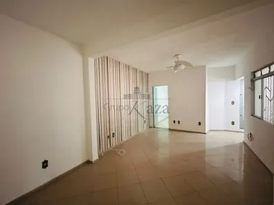 Imóvel Comercial com 3 Quartos para alugar, 300m² no Jardim América, São José dos Campos