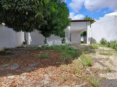 Casa com 3 Quartos para alugar, 245m² no Planalto, Teresina
