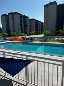 Apartamento com 2 Quartos para alugar, 46m² no Guaribas, Eusébio