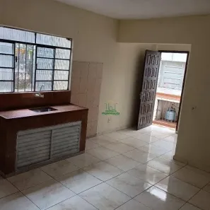 Casa com 1 Quarto para alugar, 40m² no Jardim do Estádio, Santo André