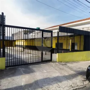 Galpão/Depósito/Armazém para alugar, 690m² no Vila Talarico, São Paulo