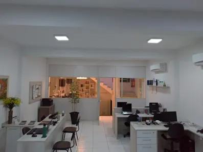 Sala Comercial à venda, 130m² no Centro, Niterói