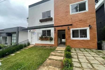 Casa de Condomínio com 4 Quartos à venda, 143m² no Vargem Grande, Teresópolis