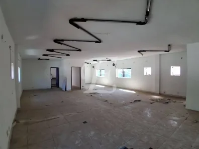 Sala Comercial à venda, 131m² no Embaré, Santos