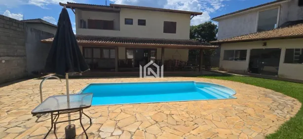 Casa de Condomínio com 3 Quartos para alugar, 520m² no , Vargem Grande Paulista