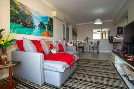 Apartamento com 2 Quartos para alugar, 97m² no Centro, Florianópolis