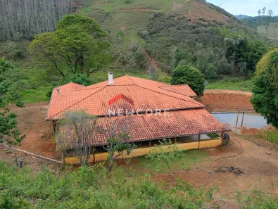 Fazenda/Sítio com 4 Quartos à venda, 250m² no , Senhora de Oliveira