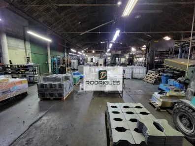 Galpão/Depósito/Armazém à venda, 3700m² no Serraria, Diadema