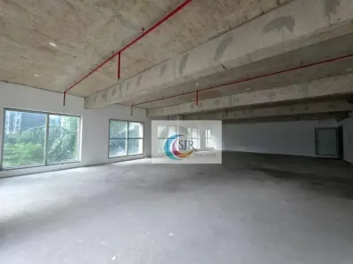 Sala Comercial para alugar, 4000m² no Vila Olímpia, São Paulo