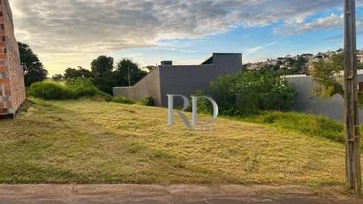 Lote/Terreno à venda, 251m² no Olímpico, Londrina