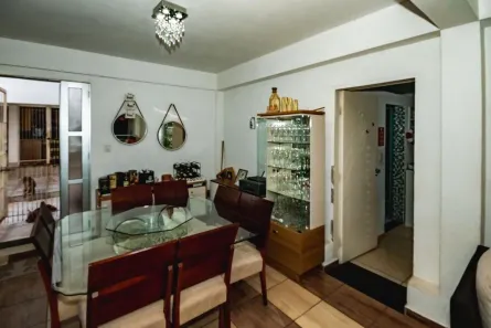 Casa com 5 Quartos à venda, 240m² no Santa Amélia, Belo Horizonte