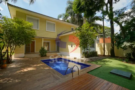 Casa de Condomínio com 4 Quartos para alugar, 780m² no Jardim Petrópolis, São Paulo