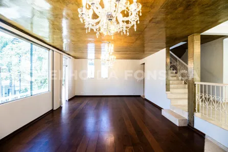 Casa com 5 Quartos à venda, 358m² no Vila Inah, São Paulo