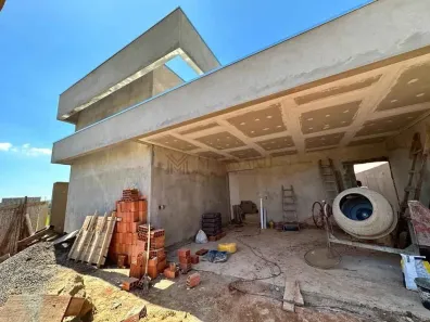 Casa de Condomínio com 3 Quartos à venda, 180m² no Residencial Villa de León, Piratininga