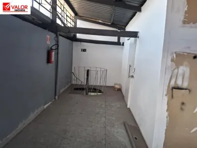 Galpão/Depósito/Armazém à venda, 410m² no Jardim Jaqueline, São Paulo
