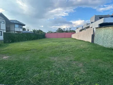 Lote/Terreno à venda, 10m² no Loteamento Extensão do Serramar, Rio das Ostras