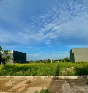 Lote/Terreno à venda, 200m² no Vila Pompéia, São José do Rio Preto