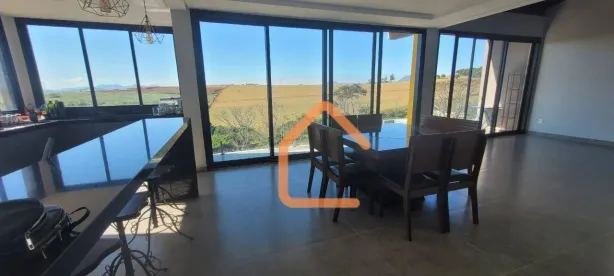 Casa com 3 Quartos à venda, 296m² no Gran Royalle - Pouso Alegre, Pouso Alegre