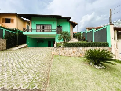 Sobrado com 3 Quartos para alugar, 270m² no Parque Dom Henrique, Cotia