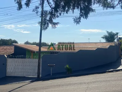 Casa com 3 Quartos à venda, 200m² no Tarobá, Londrina
