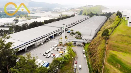 Galpão/Depósito/Armazém para alugar, 1761m² no Itaqui, Itapevi