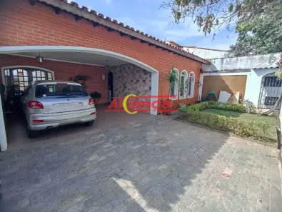 Casa com 3 Quartos à venda, 200m² no Jardim Santa Mena, Guarulhos