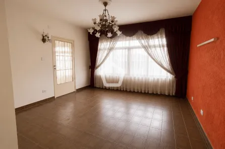Casa com 3 Quartos à venda, 300m² no Jardim Lisboa, São Paulo