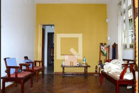 Casa com 3 Quartos à venda, 300m² no Carlos Prates, Belo Horizonte