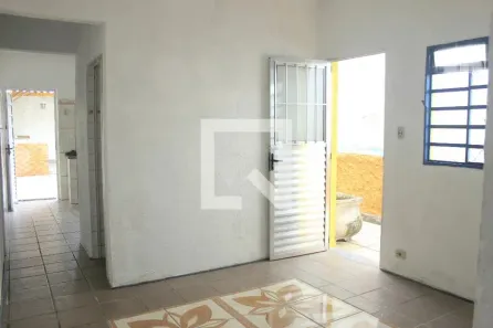 Casa com 2 Quartos para alugar, 125m² no Jardim Angélica, Guarulhos