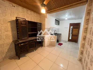 Casa com 2 Quartos para alugar, 72m² no Centro, Caraguatatuba