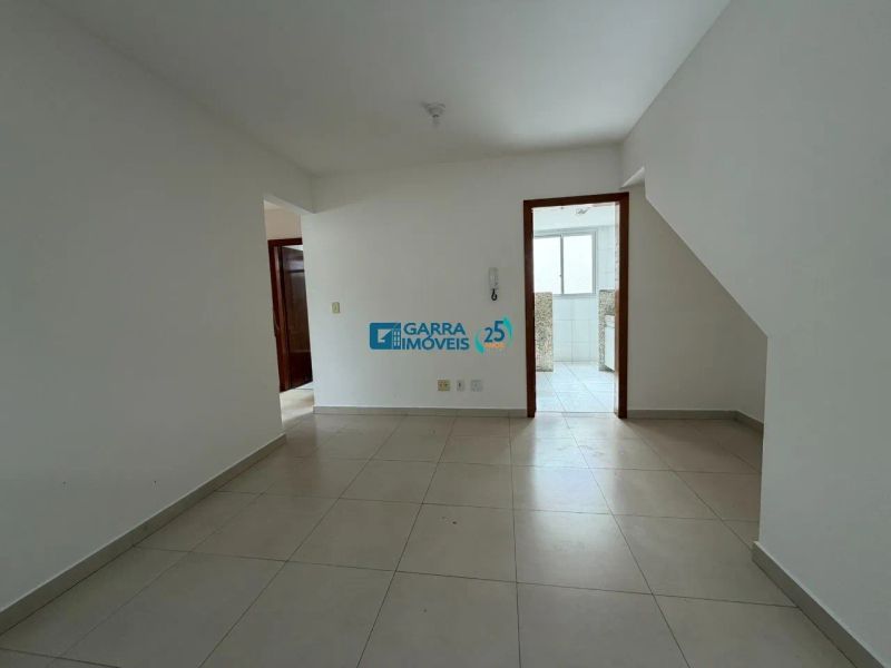 Apartamento com 3 quartos — Planalto, Belo Horizonte