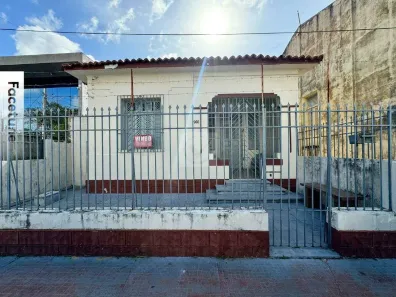Prédio Comercial com 7 Quartos à venda, 340m² no São José, Aracaju