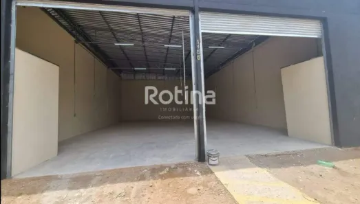 Galpão/Depósito/Armazém para alugar, 215m² no Shopping Park, Uberlândia