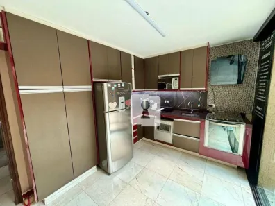 Sobrado com 3 Quartos à venda, 213m² no Vila Albertina, São Paulo