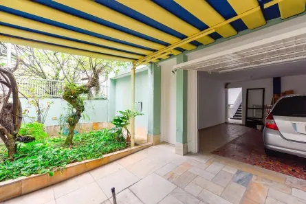 Casa com 6 Quartos à venda, 272m² no Sumaré, São Paulo