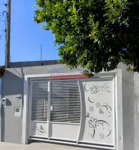 Casa com 2 Quartos à venda, 90m² no Cidade Aracy, São Carlos
