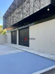 Galpão/Depósito/Armazém à venda, 324m² no Rio do Ouro, São Gonçalo