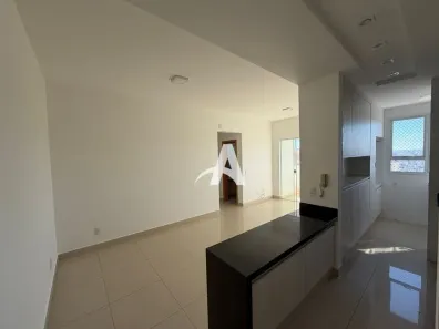 Apartamento com 3 Quartos para alugar, 80m² no Centro, Uberlândia
