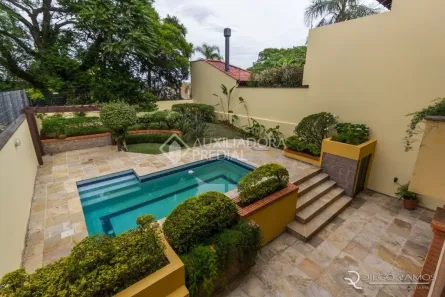 Casa com 4 Quartos à venda, 600m² no Vila Jardim, Porto Alegre