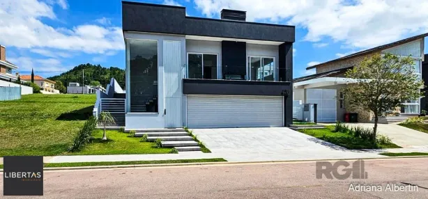 Casa de Condomínio com 4 Quartos à venda, 297m² no Vila Nova, Porto Alegre